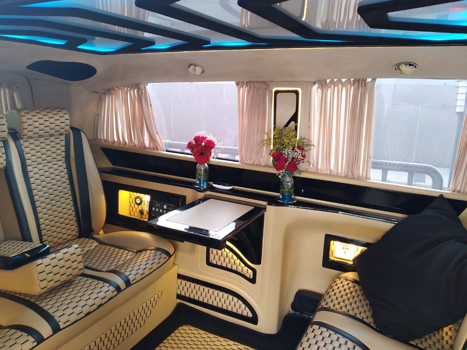 VIP Taşımacılık Özellikler